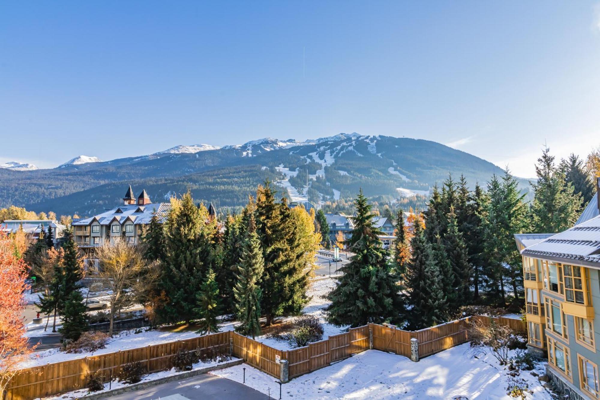 Cascade Lodge By Elevate Vacations Whistler Exteriér fotografie